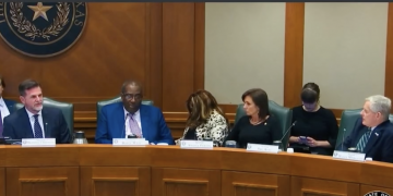 텍사스 대학 교수들, ‘이념적 편향 검열’ 법안에 반발